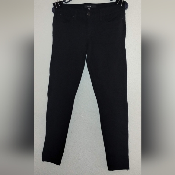 Joe's Jeans Pants - Black Joe's Jeans Jeggings ~ Size 28 ~Strechy & Comfortable! Excellent Condition